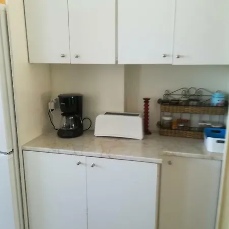 Sevi's Place, 3 Bedroom Flat, 110 S.m *