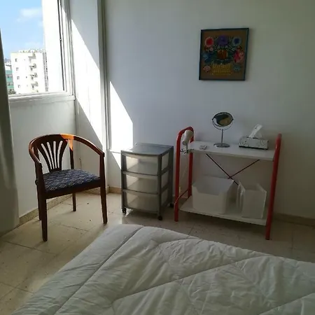 Sevi's Place, 3 Bedroom Flat, 110 S.m Апартаменты *